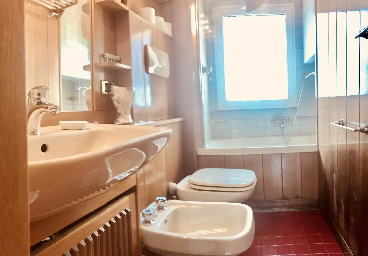 Giulio Cesare Luxury Apartment Rome 0*,  Italy