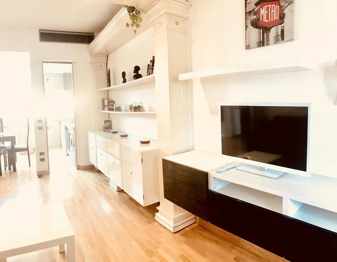 Giulio Cesare Luxury Apartment Rome